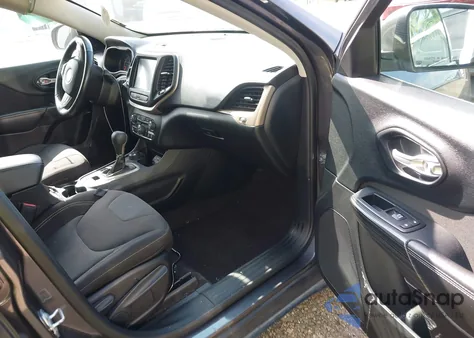 2016 Jeep Cherokee Latitude из США, поврежденный, VIN 1C4PJMCB0GW241287